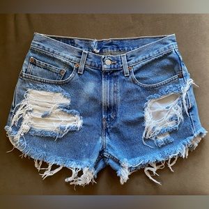 Vintage Levi’s 505 Cutoff Shorts, Size 31